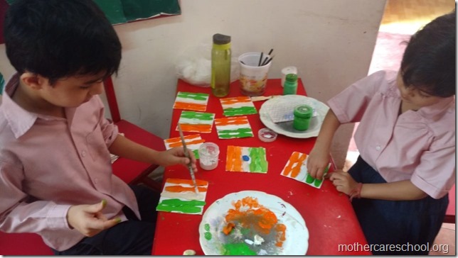 Children making national flag (3)