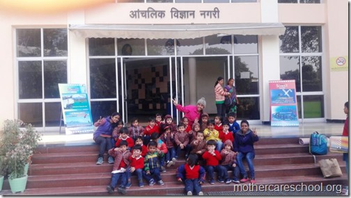 Children visit Regional Science Center Lucknow (7)
