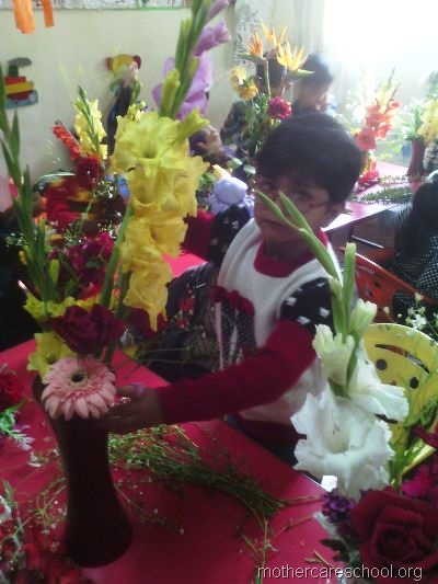flower arrangement mothercare school, aliganj, lucknow (14)