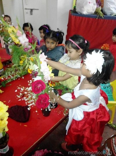 flower arrangement mothercare school, aliganj, lucknow (4)