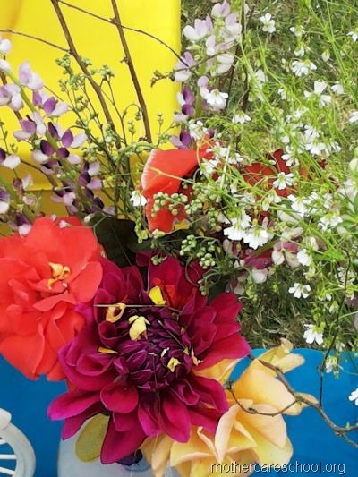 flower arrangement mothercare school, aliganj, lucknow (5)