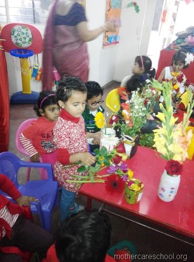 flower arrangement mothercare school, aliganj, lucknow (8)