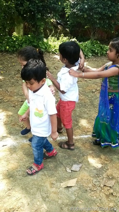 Independence day and hariali teej at mothercare school (11)