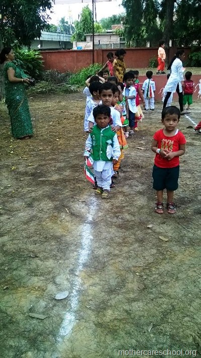 Independence day and hariali teej at mothercare school (7)