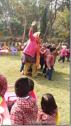 LOHRI and Makar Sankranti celebration in school with a bonfire (7)