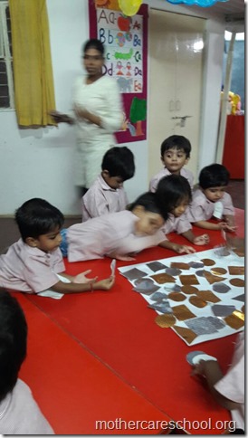 Ravan in the making by the playgroup at Mothercare school (1)