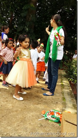 United colours of Independence at Mothercare School (5)