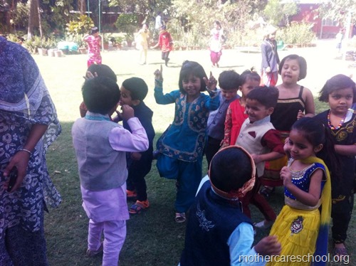 Baisakhi celebrations at Mothercare Lucknow (10)