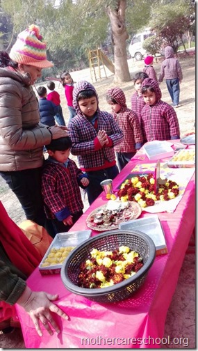 Basant Panchami Celebrations at Mothercare School Lucknow (12)