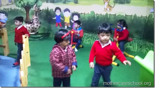 Children visit Regional Science Center Lucknow (1)