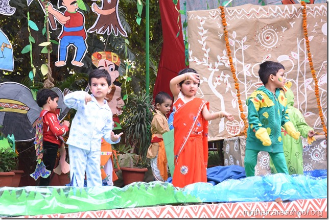 Demonstration to Parents of dramatisation as learning tool for their kids (5)