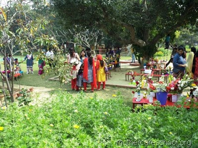 flower arrangement mothercare school, aliganj, lucknow (7)