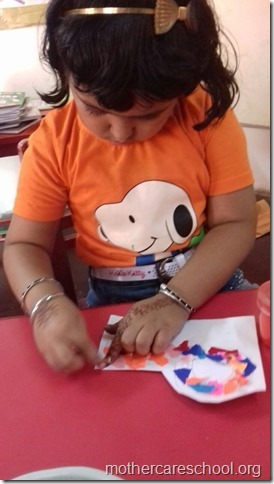I learnt beginning sounds sounds of my  name shapes, colours and what they can do to put together (10)