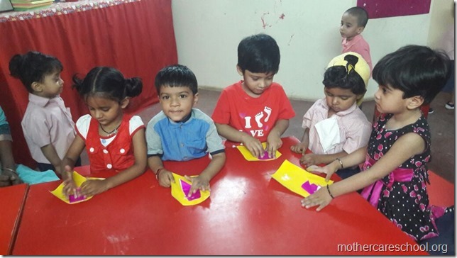 I learnt beginning sounds sounds of my  name shapes, colours and what they can do to put together (2)