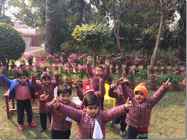 LOHRI and Makar Sankranti celebration in school with a bonfire (4)