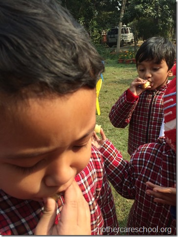 LOHRI and Makar Sankranti celebration in school with a bonfire (6)