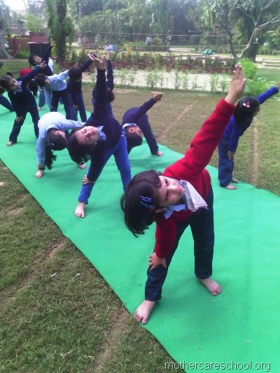nursery school, sports day (13)