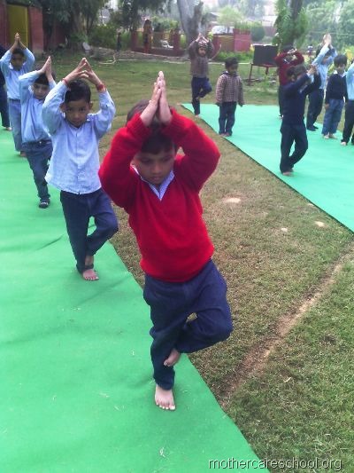 nursery school, sports day (15)