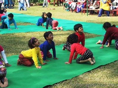 nursery school, sports day (21)