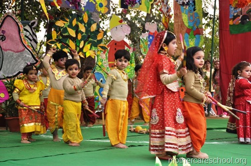 Raasleela by nursery school kids at Mothercare (2)