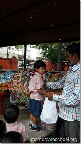 Ravan in the making by the playgroup at Mothercare school (4)
