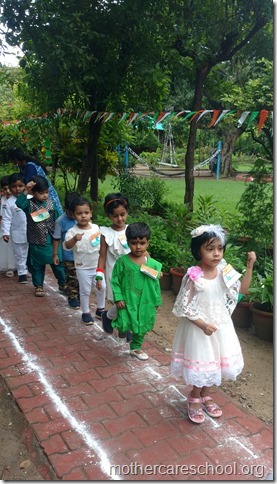 The kids go marching one by one hurrahh hurrah.... (2)