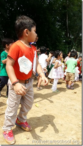 United colours of Independence at Mothercare School (2)