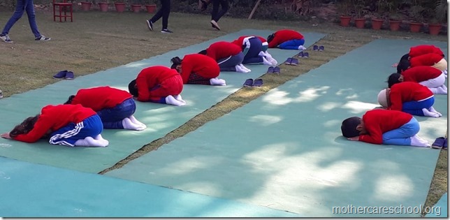 yoga lkg mag (2)