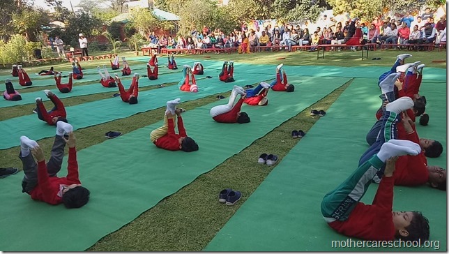 yoga lkg mag (8)